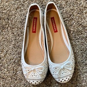 White flats